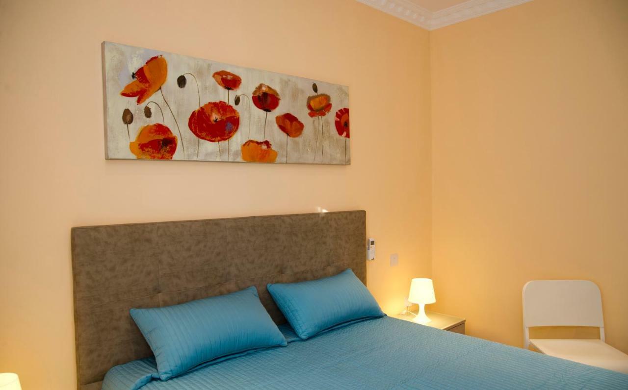 Sliema Duplex 1 Bedroom Apartment - Sleeps 4 Eksteriør billede